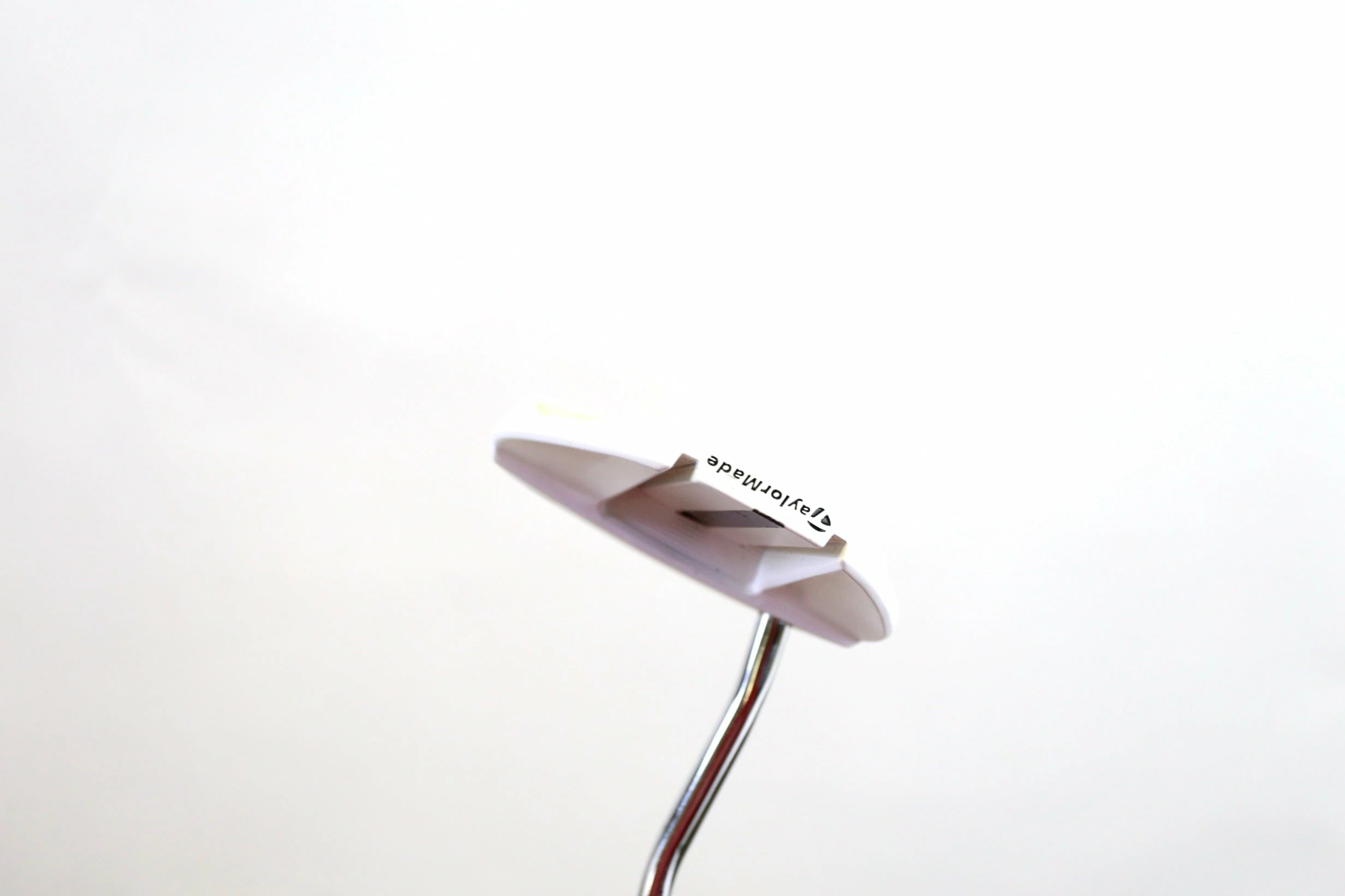 TaylorMade Ghost Manta Putter RH 38.5 In TaylorMade Steel Shaft 2 TaylorMade Ghost Manta Putter RH 38.5 In TaylorMade Steel Shaft - Image 2