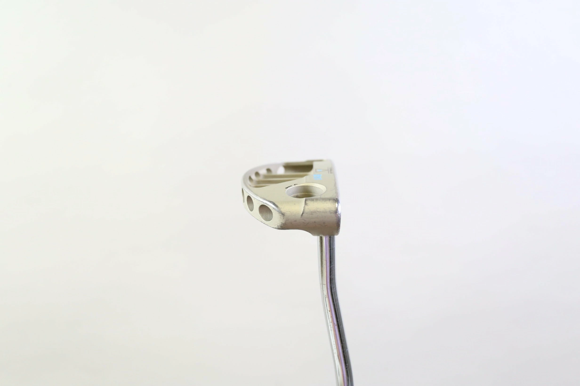 Edel E-1 Torque Balanced BY1 Platinum Putter 33 In Ping Pistol Grip 3 Edel E-1 Torque Balanced BY1 Platinum Putter 33 In Ping Pistol Grip - Image 3