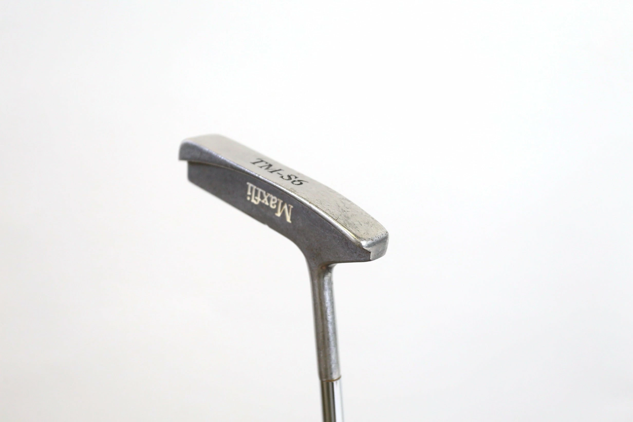 MaxFli Tad Moore TM-S6 Putter RH 35 In Steel Shaft Golf Pride Pistol Grip 2 MaxFli Tad Moore TM-S6 Putter RH 35 In Steel Shaft Golf Pride Pistol Grip - Image 2