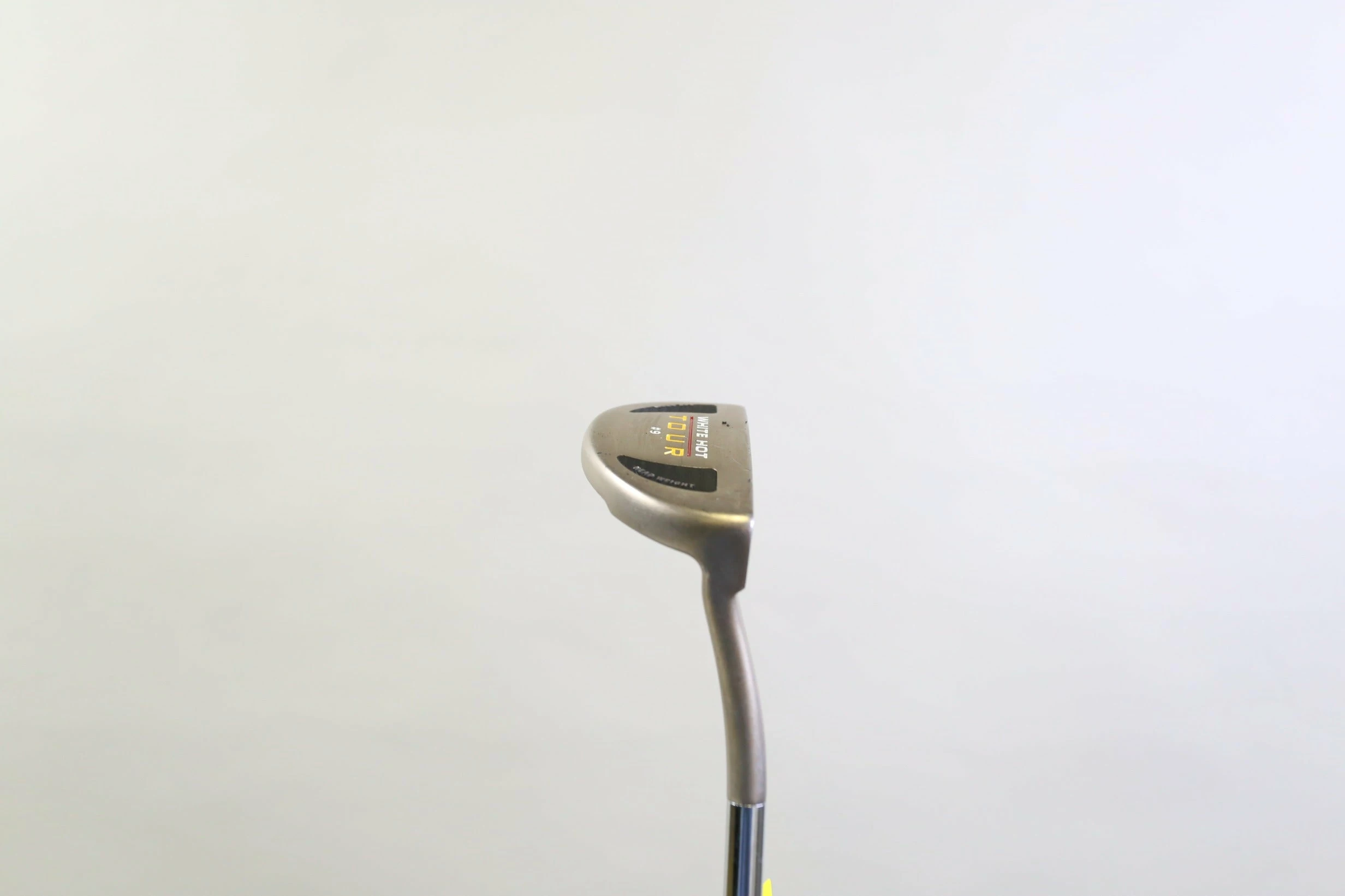 Odyssey White Hot Tour #9 Putter RH 34.5 In Steel Shaft Winn Jumbo Lite Grip 2 Odyssey White Hot Tour #9 Putter RH 34.5 In Steel Shaft Winn Jumbo Lite Grip - Image 2