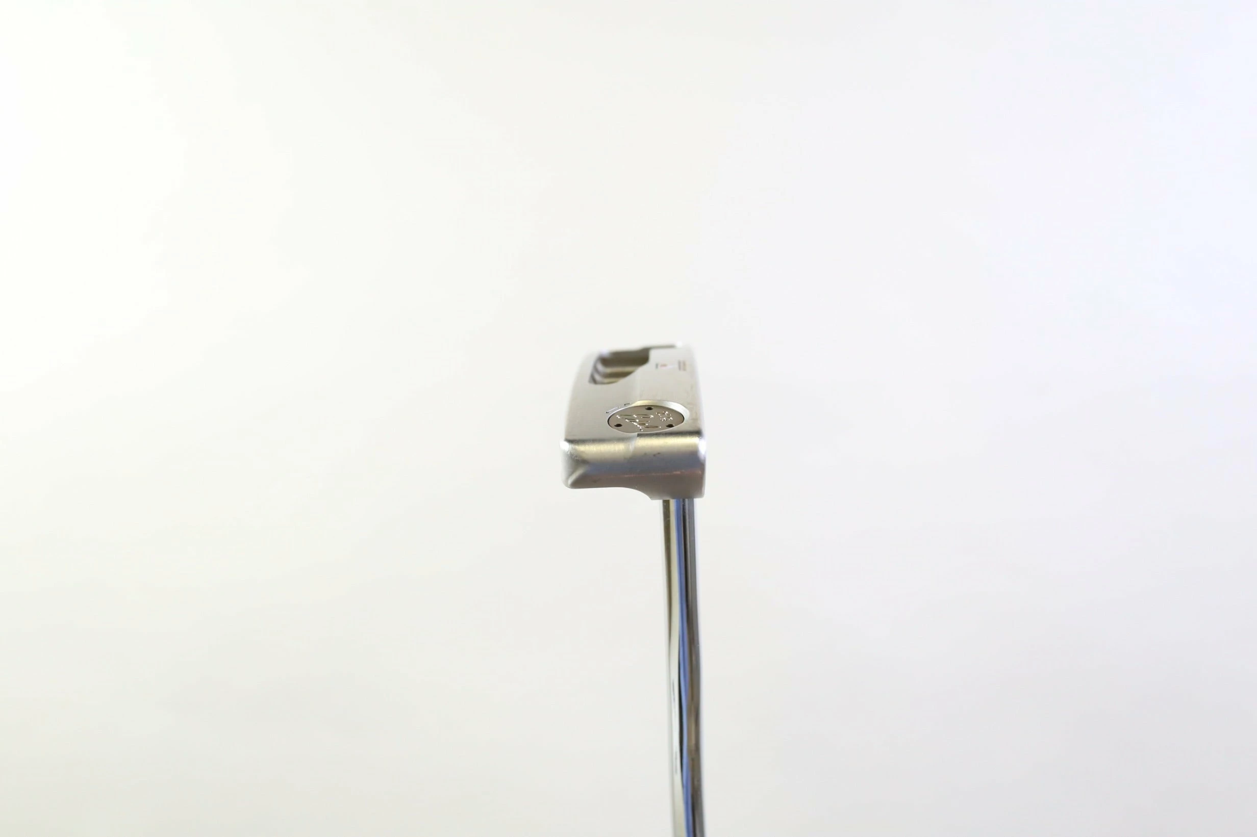 Edel E-3 Torque Balanced Platinum Belly Putter RH 41.5 In Steel Shaft Winn Grip 3 Edel E-3 Torque Balanced Platinum Belly Putter RH 41.5 In Steel Shaft Winn Grip - Image 3