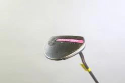 Odyssey White Hot Pro V-Line Putter RH 33.5 In Odyssey Steel Shaft & Grip