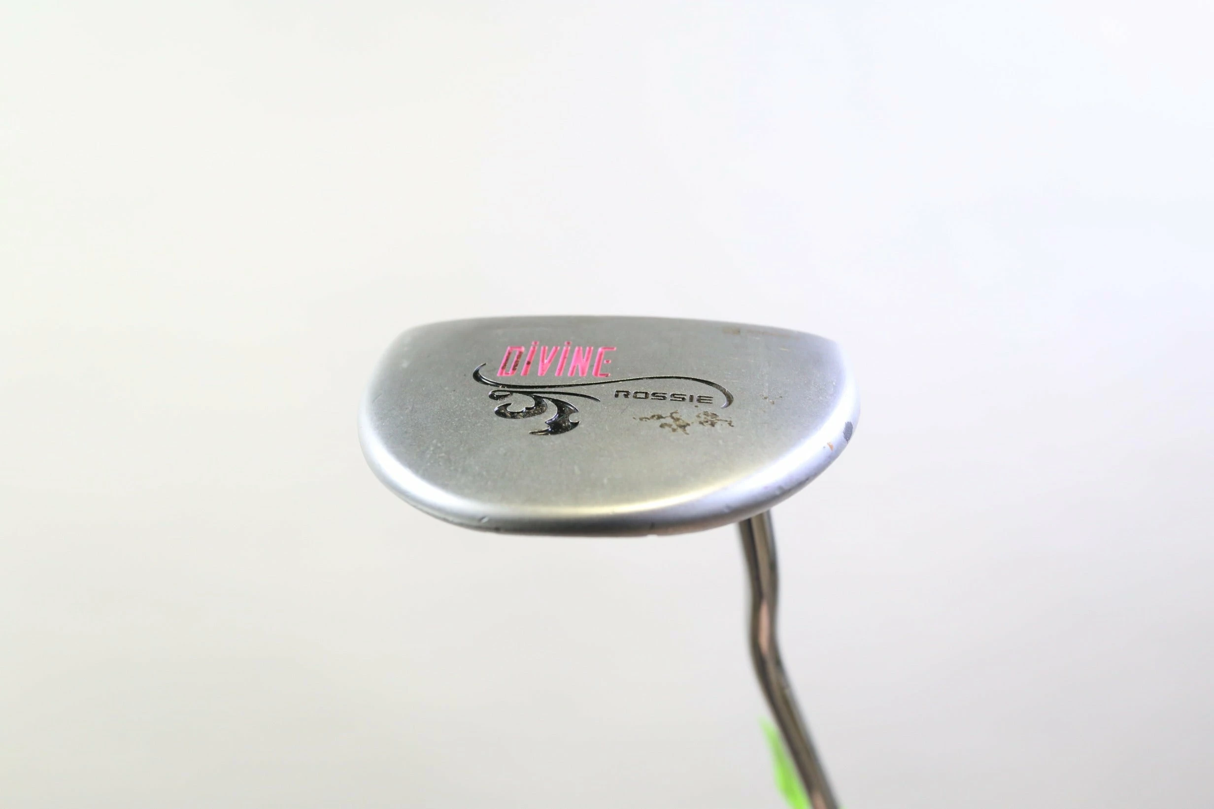 Odyssey Divine Line Rossie Putter RH 33 In Steel Shaft Lamkin Grip Mallet 1 Odyssey Divine Line Rossie Putter RH 33 In Steel Shaft Lamkin Grip Mallet