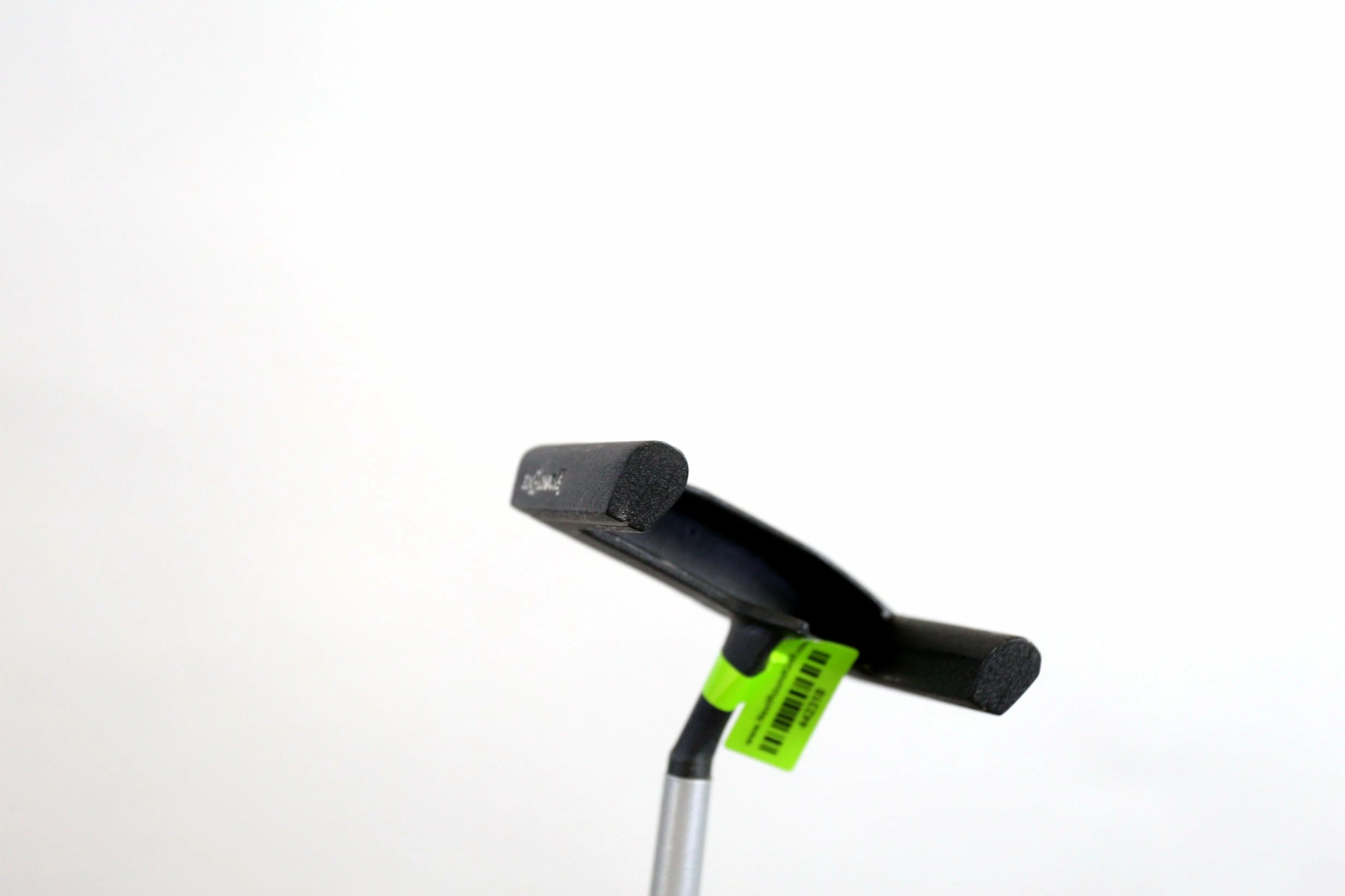 Leading Edge Tour Model Putter RH 35 In Graphite Shaft 4 Leading Edge Tour Model Putter RH 35 In Graphite Shaft - Image 4