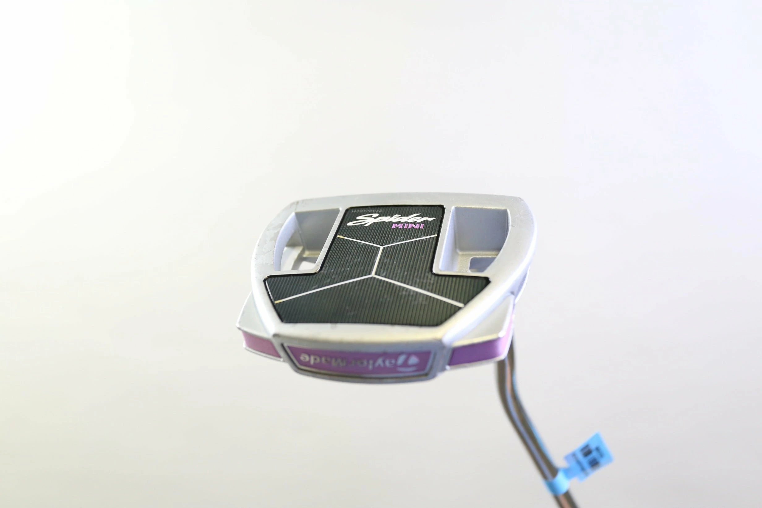 TaylorMade Spider Mini Diamond Pink Putter RH 33 In Steel Shaft Lamkin Grip 1 TaylorMade Spider Mini Diamond Pink Putter RH 33 In Steel Shaft Lamkin Grip