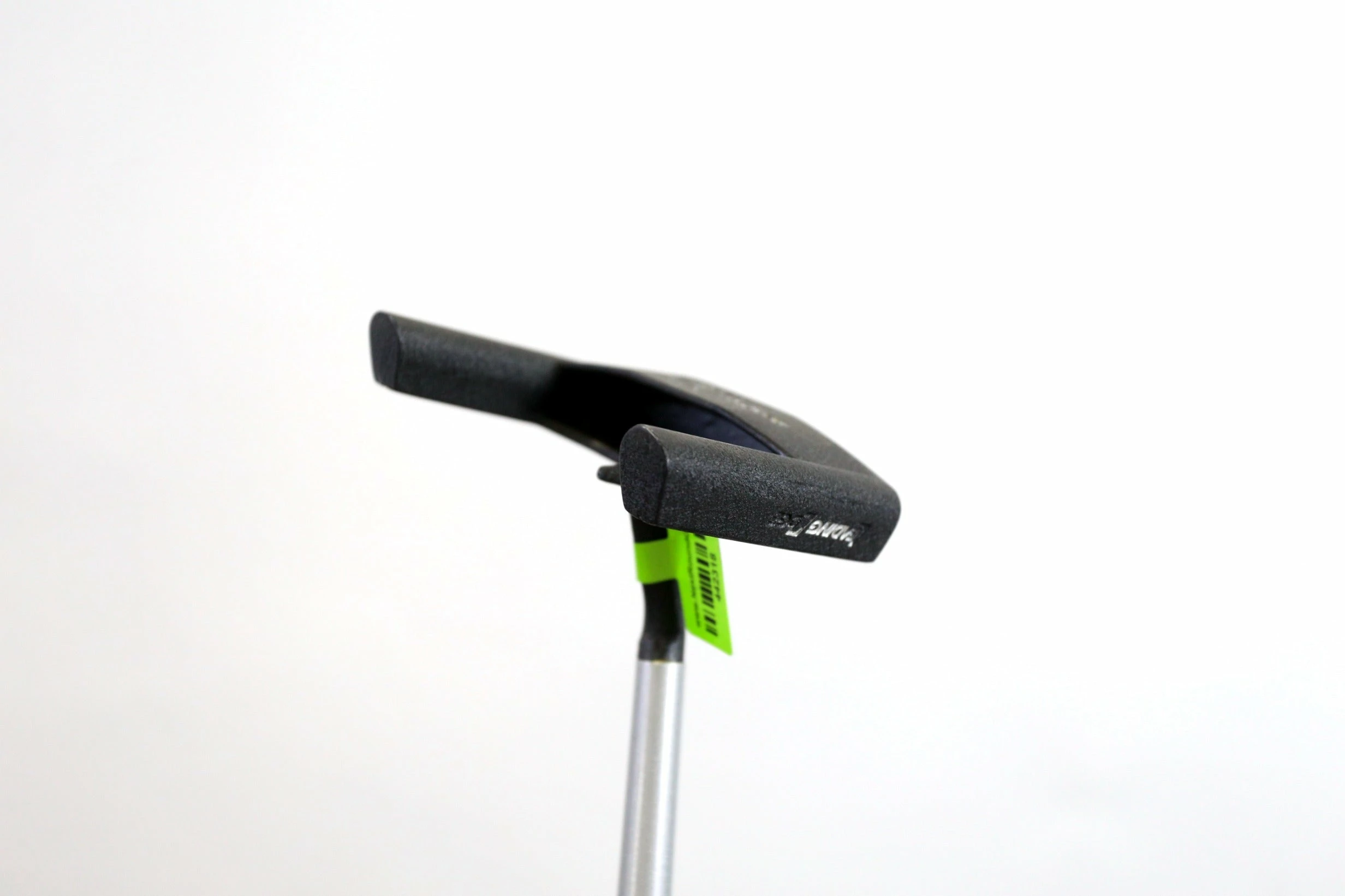 Leading Edge Tour Model Putter RH 35 In Graphite Shaft 3 Leading Edge Tour Model Putter RH 35 In Graphite Shaft - Image 3