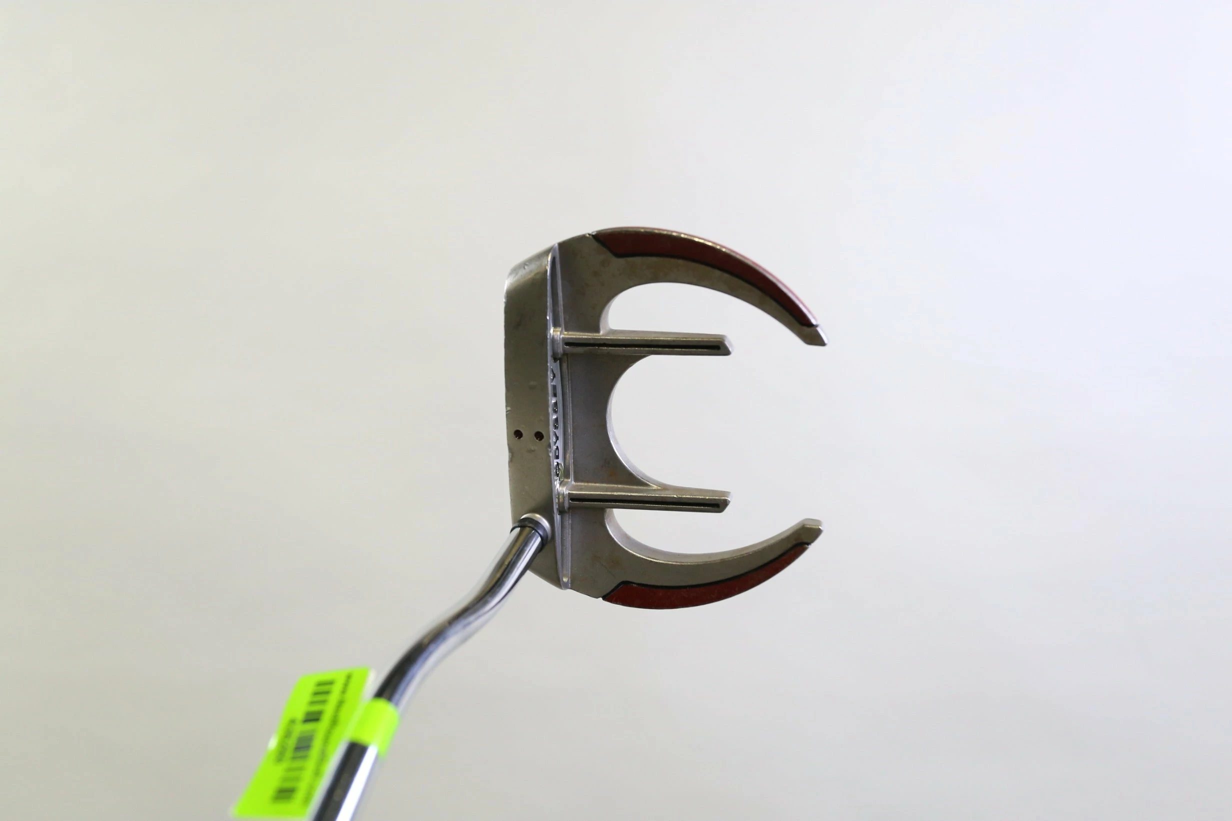 Odyssey White Hot XG Sabertooth Putter RH 32.5 In Odyssey Steel Shaft 6 Odyssey White Hot XG Sabertooth Putter RH 32.5 In Odyssey Steel Shaft - Image 6