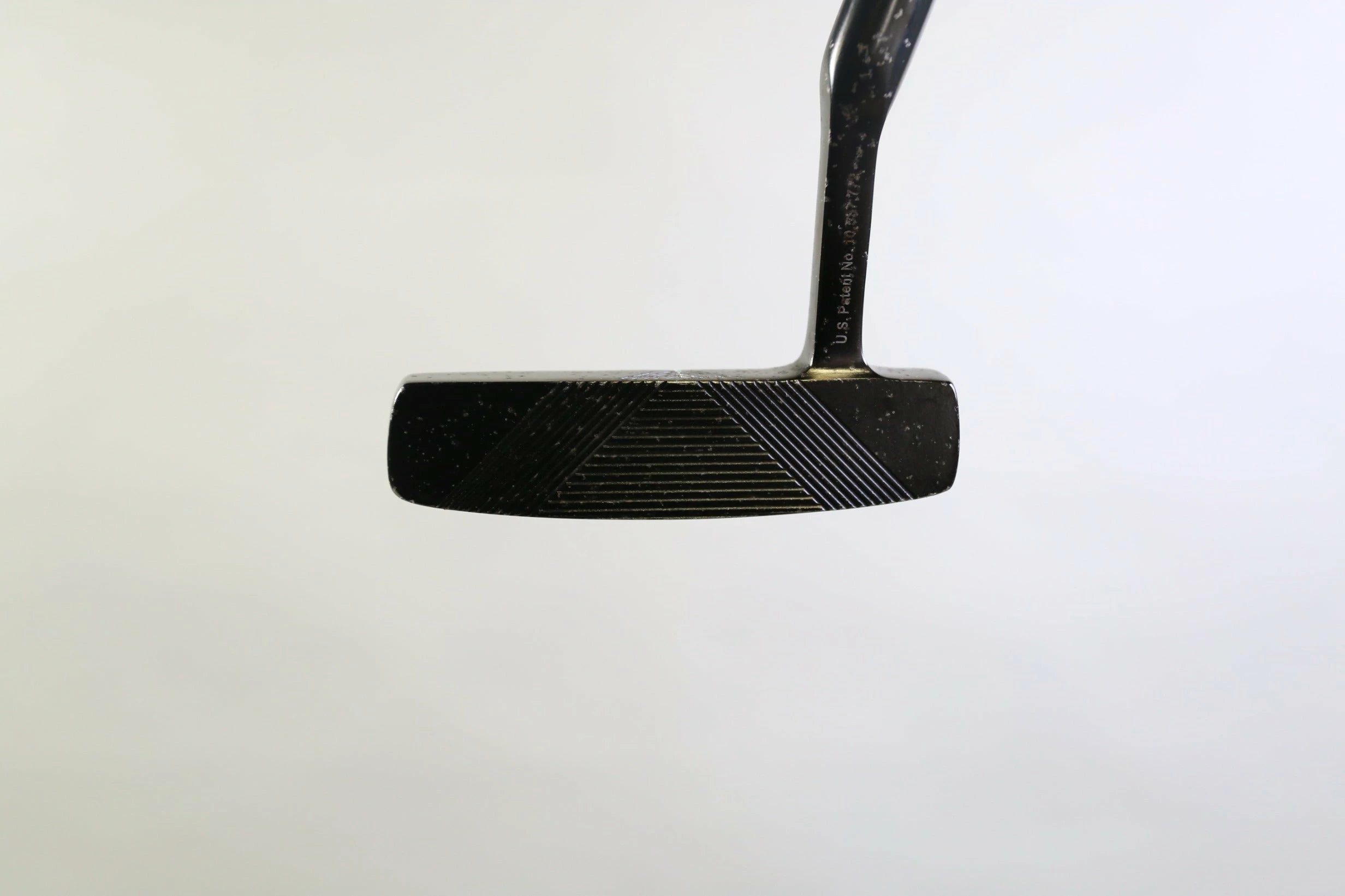 Pyramid Putters Pyramid AZ-11 Putter RH 35 In Steel Shaft Pyramid Grip Mid-Mallet 4 Pyramid Putters Pyramid AZ-11 Putter RH 35 In Steel Shaft Pyramid Grip Mid-Mallet - Image 4