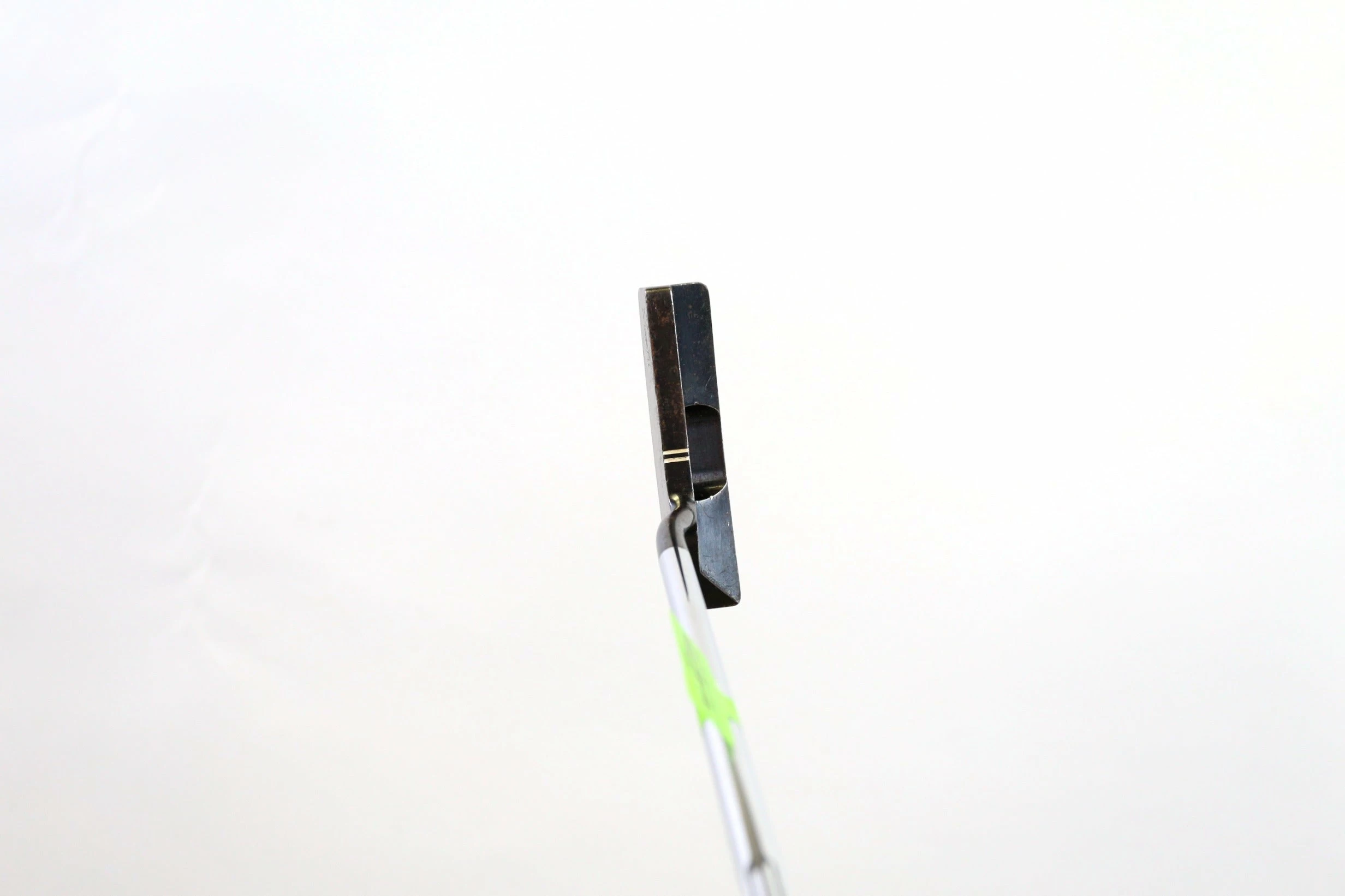 MaxFli Tad Moore TM-8 Putter RH 35 In Steel Shaft Golf Pride Pistol Grip 7 MaxFli Tad Moore TM-8 Putter RH 35 In Steel Shaft Golf Pride Pistol Grip - Image 7