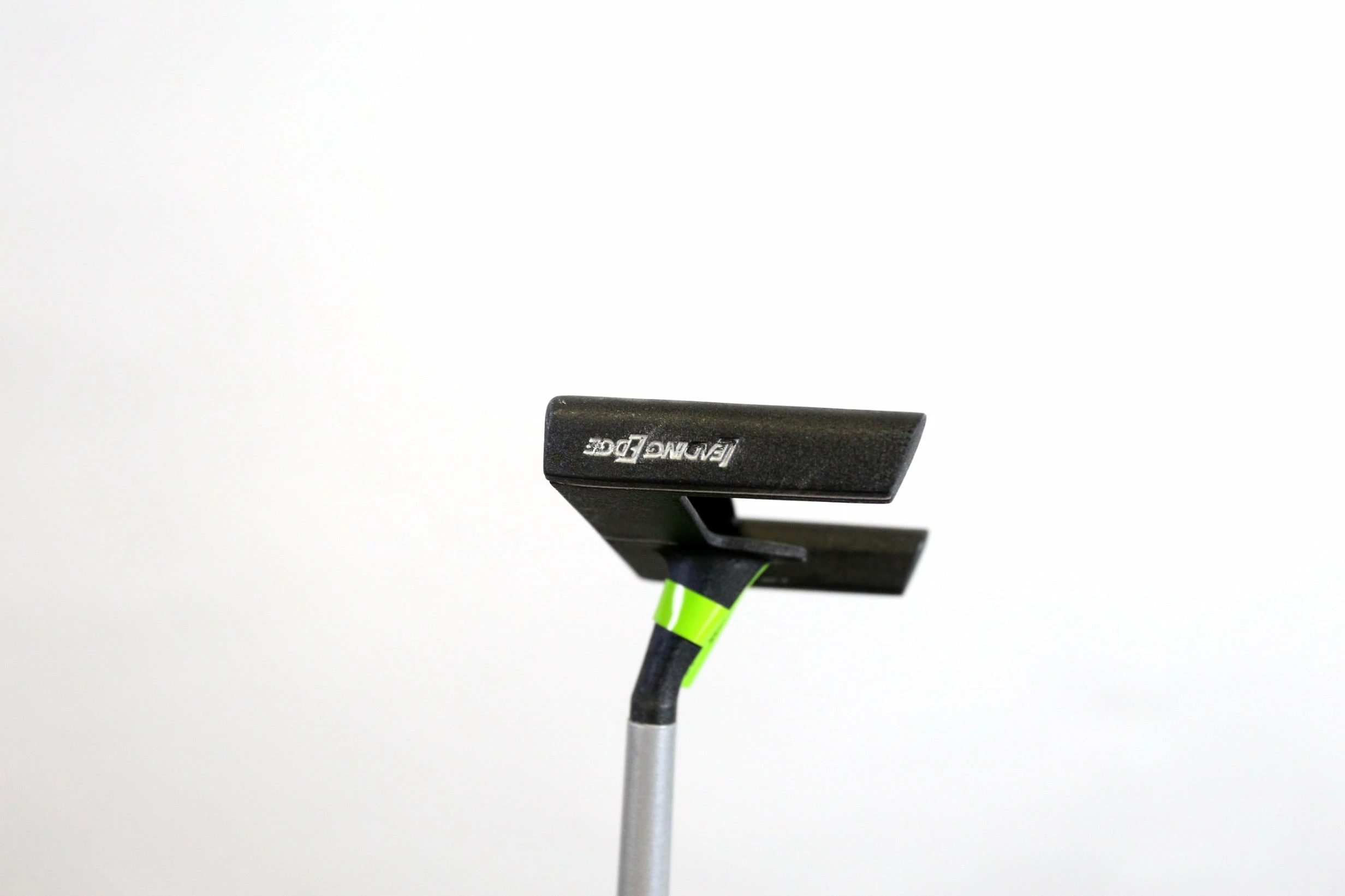Leading Edge Tour Model Putter RH 35 In Graphite Shaft 5 Leading Edge Tour Model Putter RH 35 In Graphite Shaft - Image 5