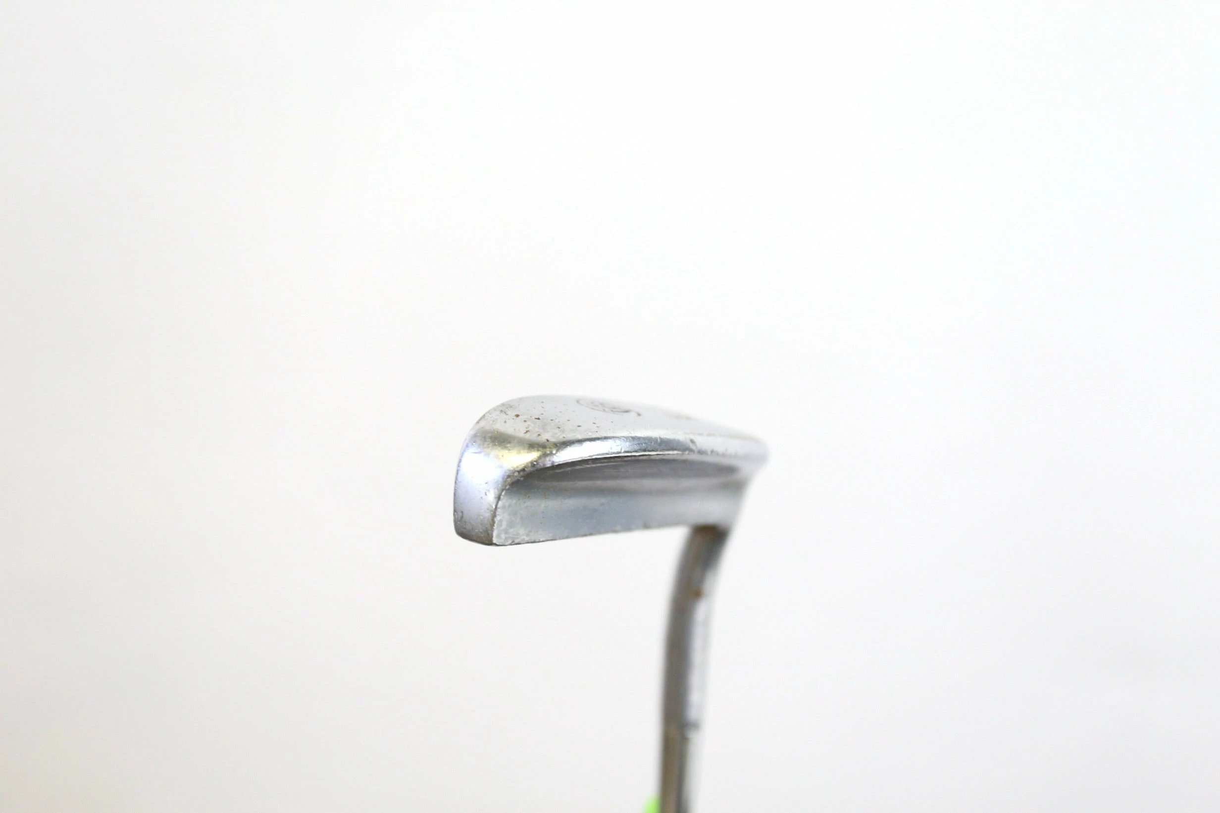 Wilson 8813 Putter RH 36 In Steel Shaft Wilson Leather Wrap Grip 4 Wilson 8813 Putter RH 36 In Steel Shaft Wilson Leather Wrap Grip - Image 4