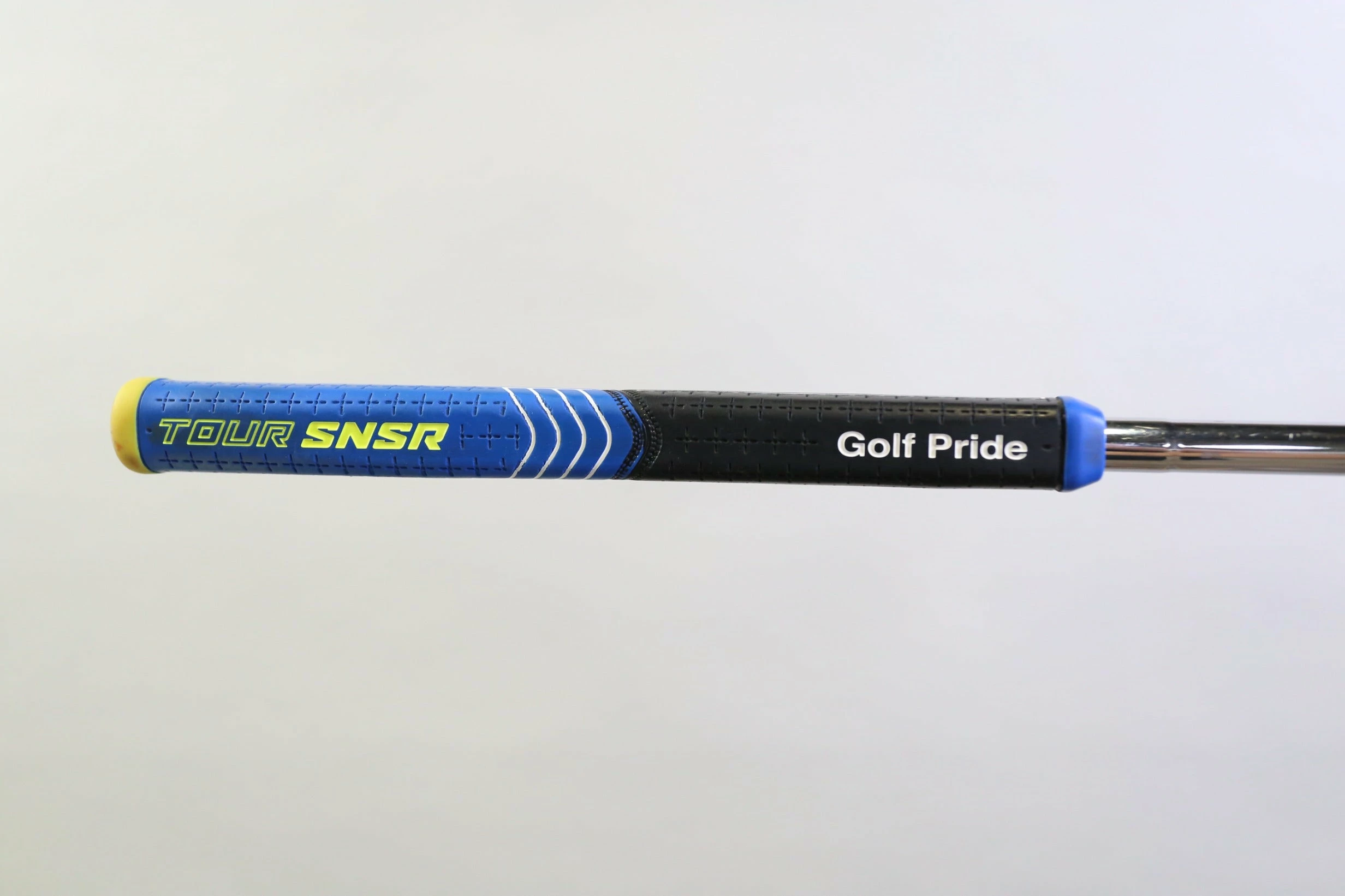 Odyssey Versa #9 Black Putter RH 34 In Steel Shaft Tour SNSR Grip Mid-mallet 8 Odyssey Versa #9 Black Putter RH 34 In Steel Shaft Tour SNSR Grip Mid-mallet - Image 8