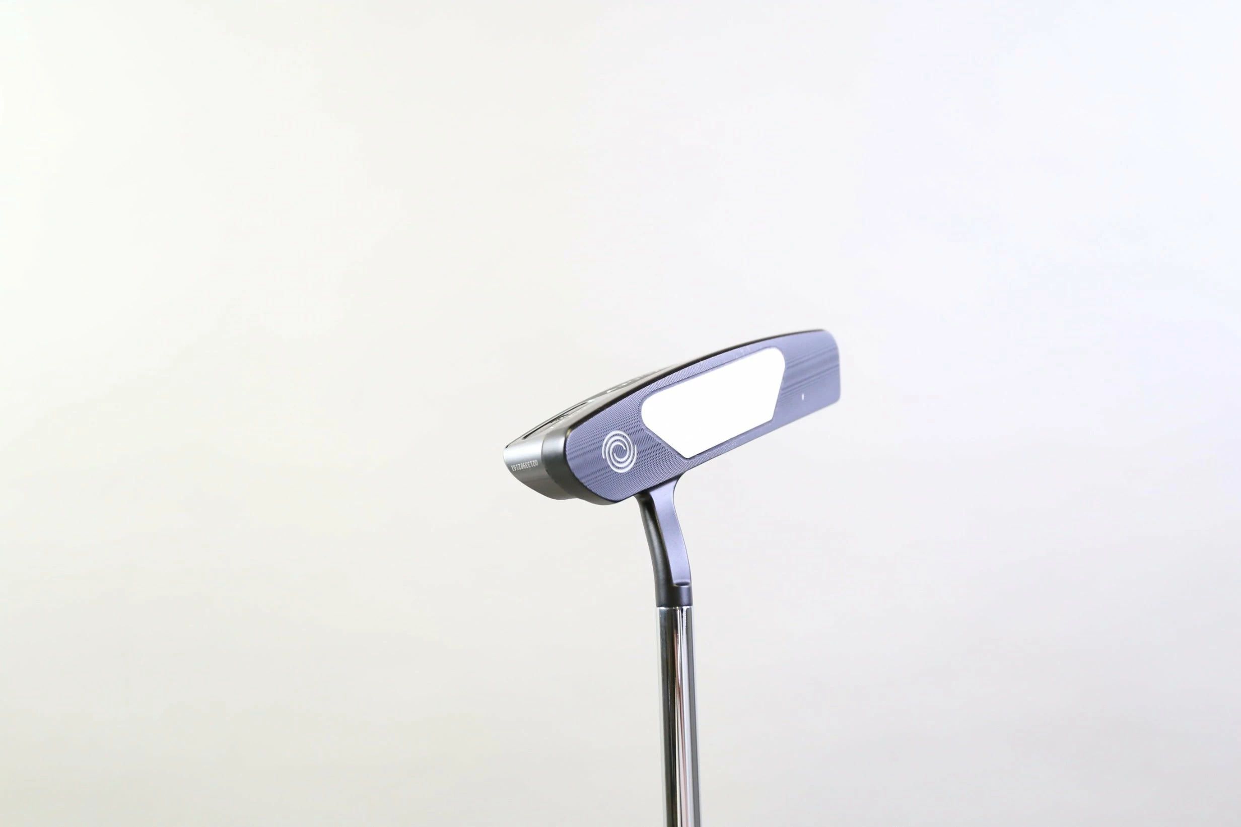 Odyssey Tri-Hot 5K Three Putter RH 34 In Odyssey Graphite/Steel SuperStroke Grip 4 Odyssey Tri-Hot 5K Three Putter RH 34 In Odyssey Graphite/Steel SuperStroke Grip - Image 4