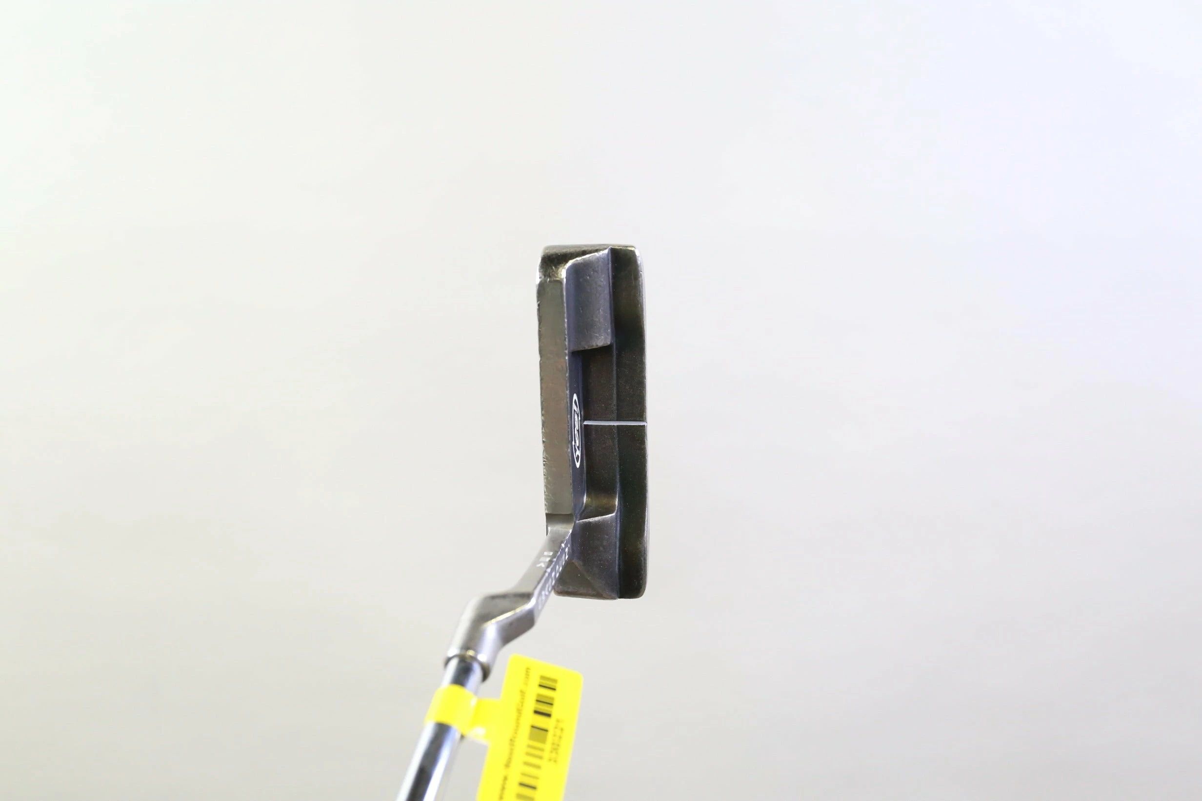 Yes! Callie Putter RH 34.5 In Steel Shaft 2 Thumb Grip Blade 6 Yes! Callie Putter RH 34.5 In Steel Shaft 2 Thumb Grip Blade - Image 6