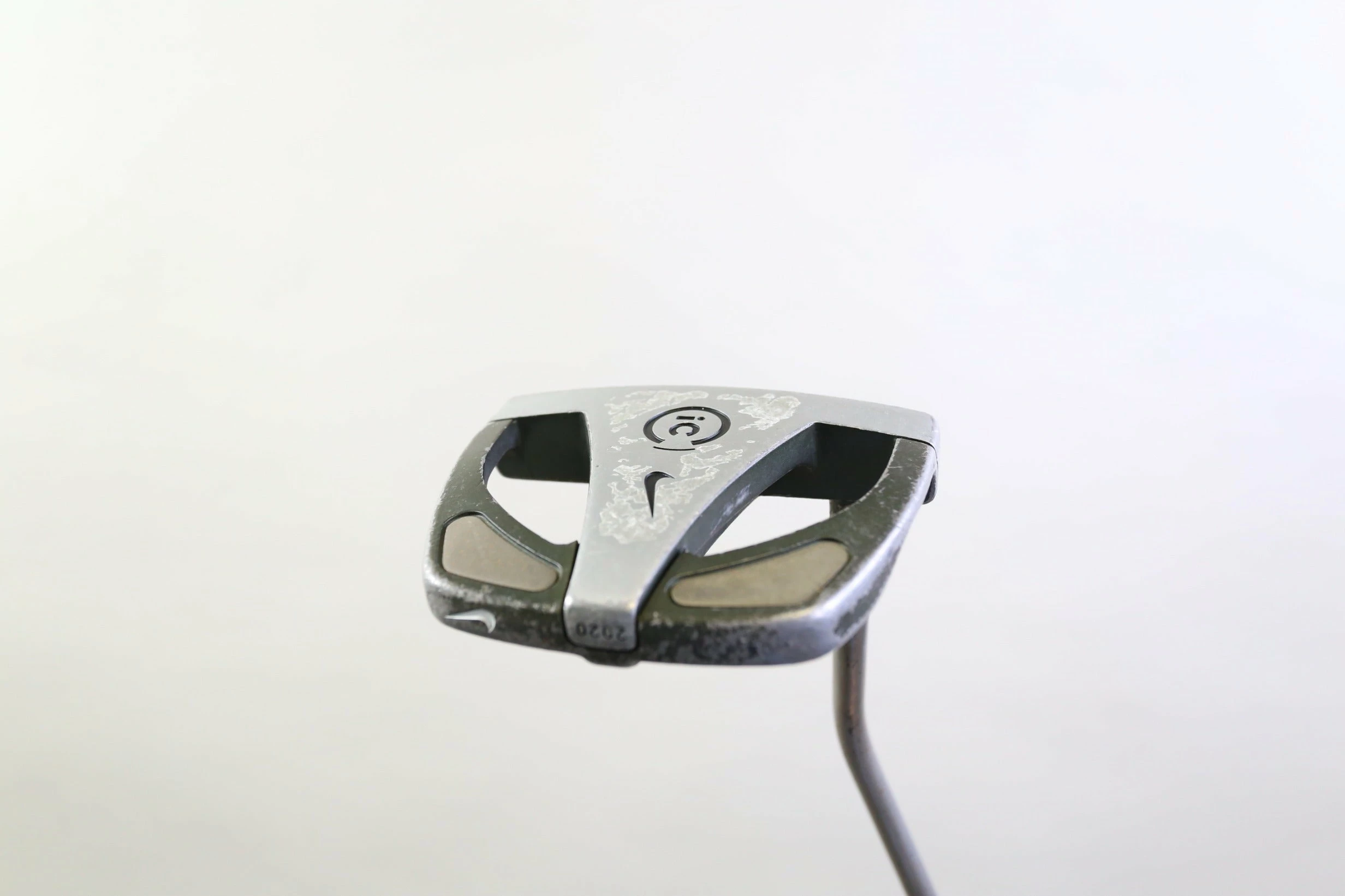 Nike IC 20-20 Putter RH 34 In Steel Shaft Nubbins Grip Mallet 1 Nike IC 20-20 Putter RH 34 In Steel Shaft Nubbins Grip Mallet