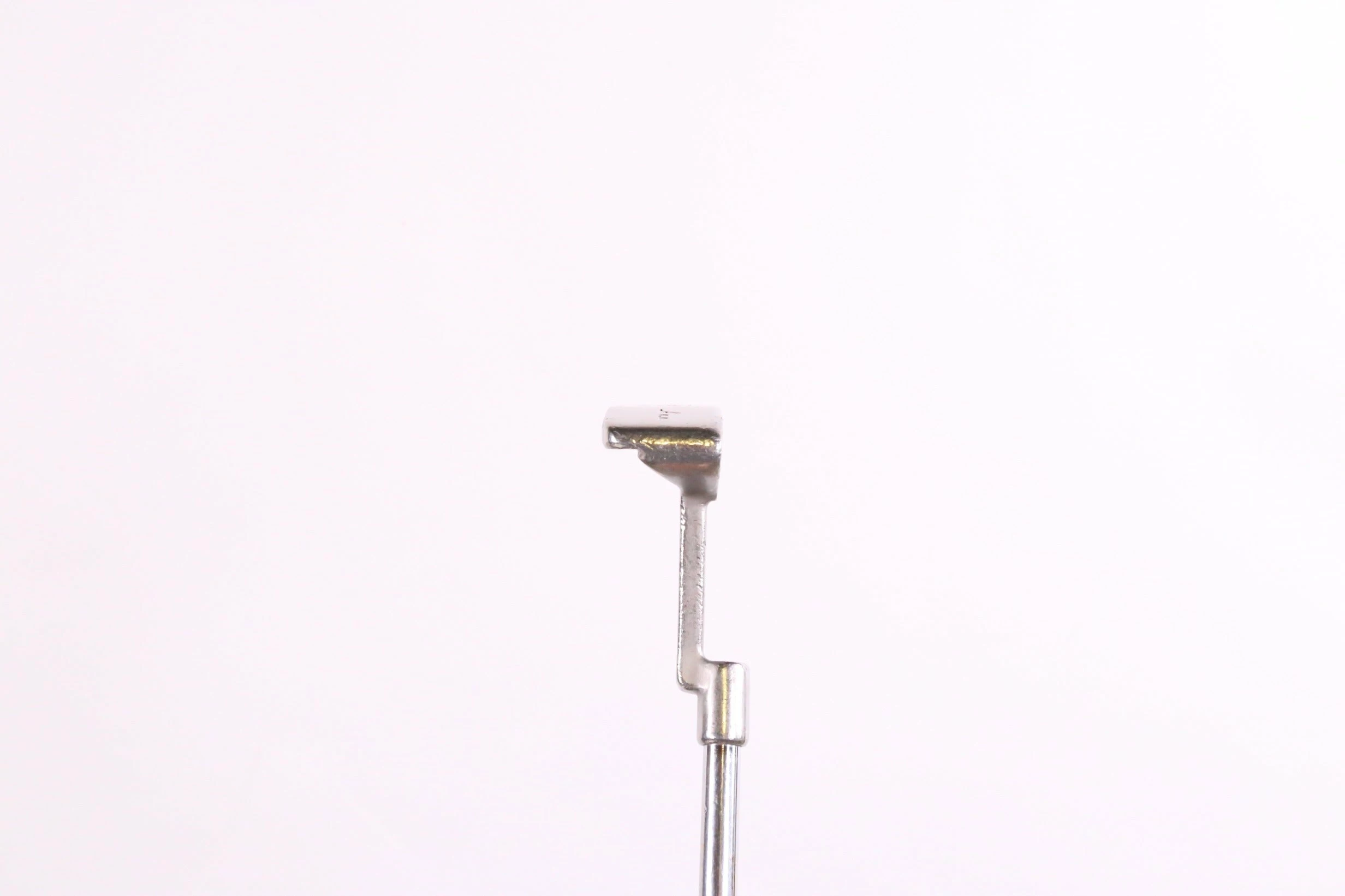 Yes! Ann Putter RH 32 In Steel Shaft Super Stroke Slim 3.0 Grip 5 Yes! Ann Putter RH 32 In Steel Shaft Super Stroke Slim 3.0 Grip - Image 5