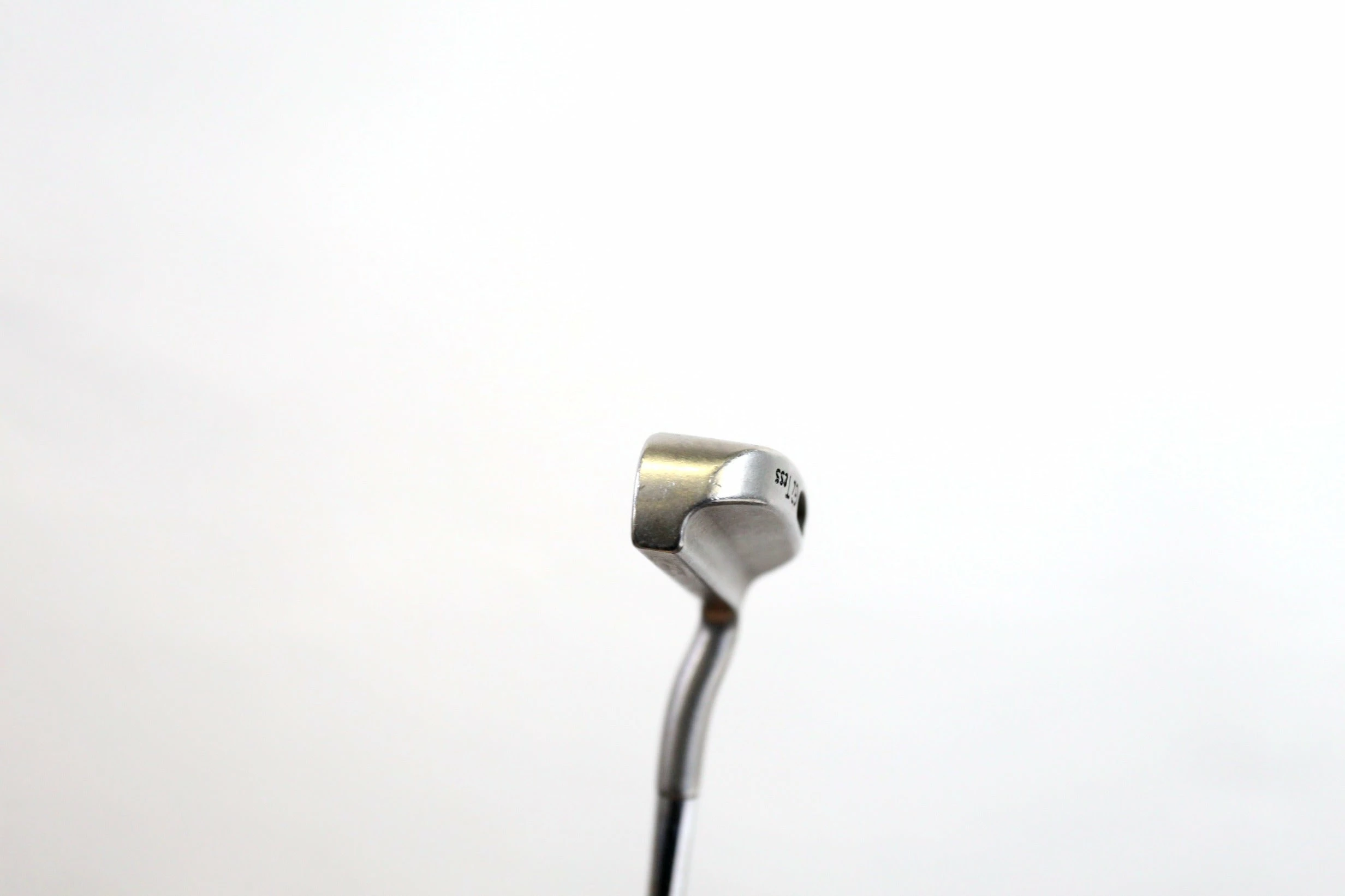 Ping G2 Tess Putter RH 35.5 In Steel Shaft SuperStroke MS 2.0 Grip 4 Ping G2 Tess Putter RH 35.5 In Steel Shaft SuperStroke MS 2.0 Grip - Image 4