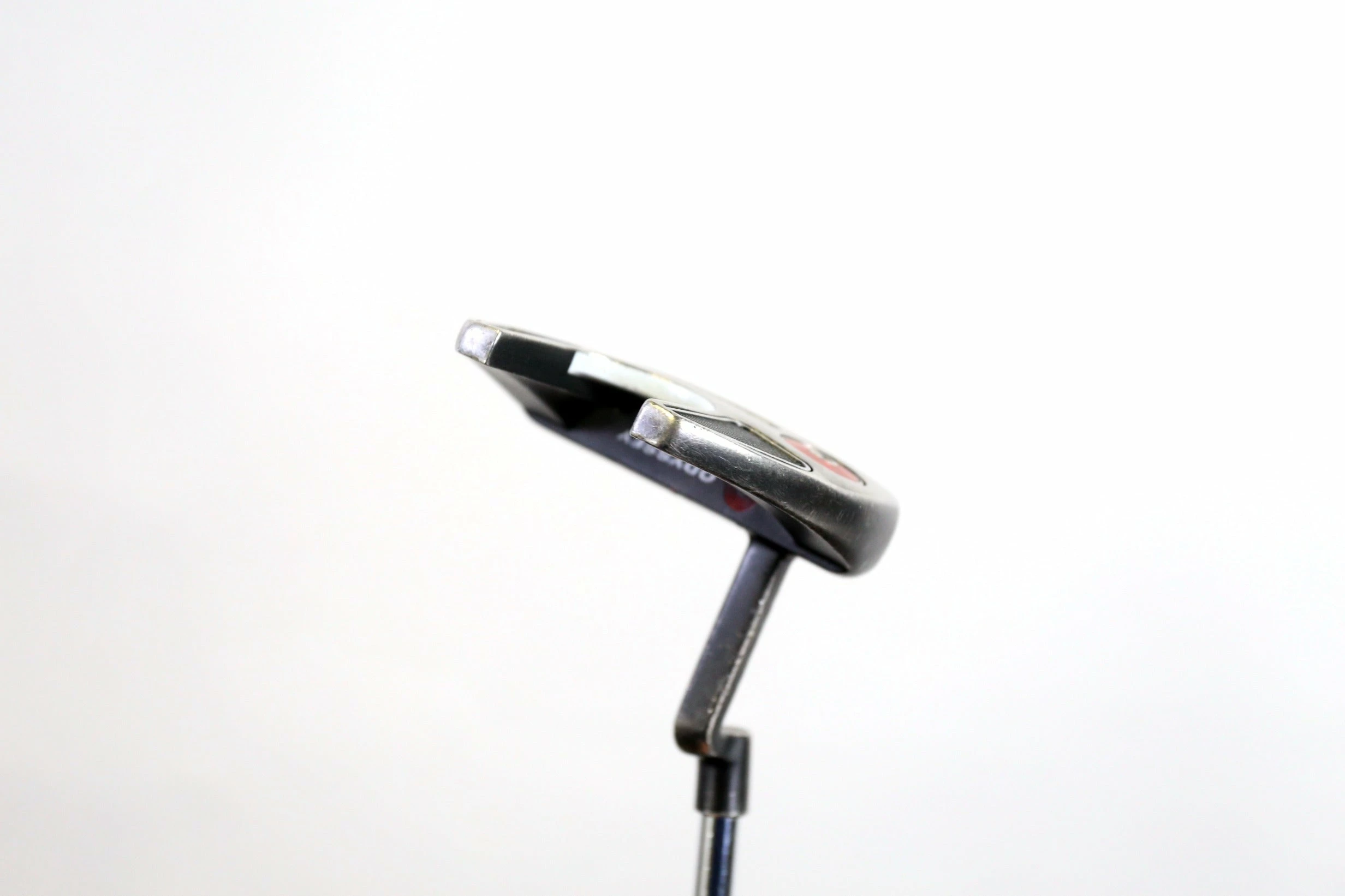 Odyssey O-Works V-Line Fang CH Putter RH 35 In Odyssey Steel SuperStroke Grip 3 Odyssey O-Works V-Line Fang CH Putter RH 35 In Odyssey Steel SuperStroke Grip - Image 3