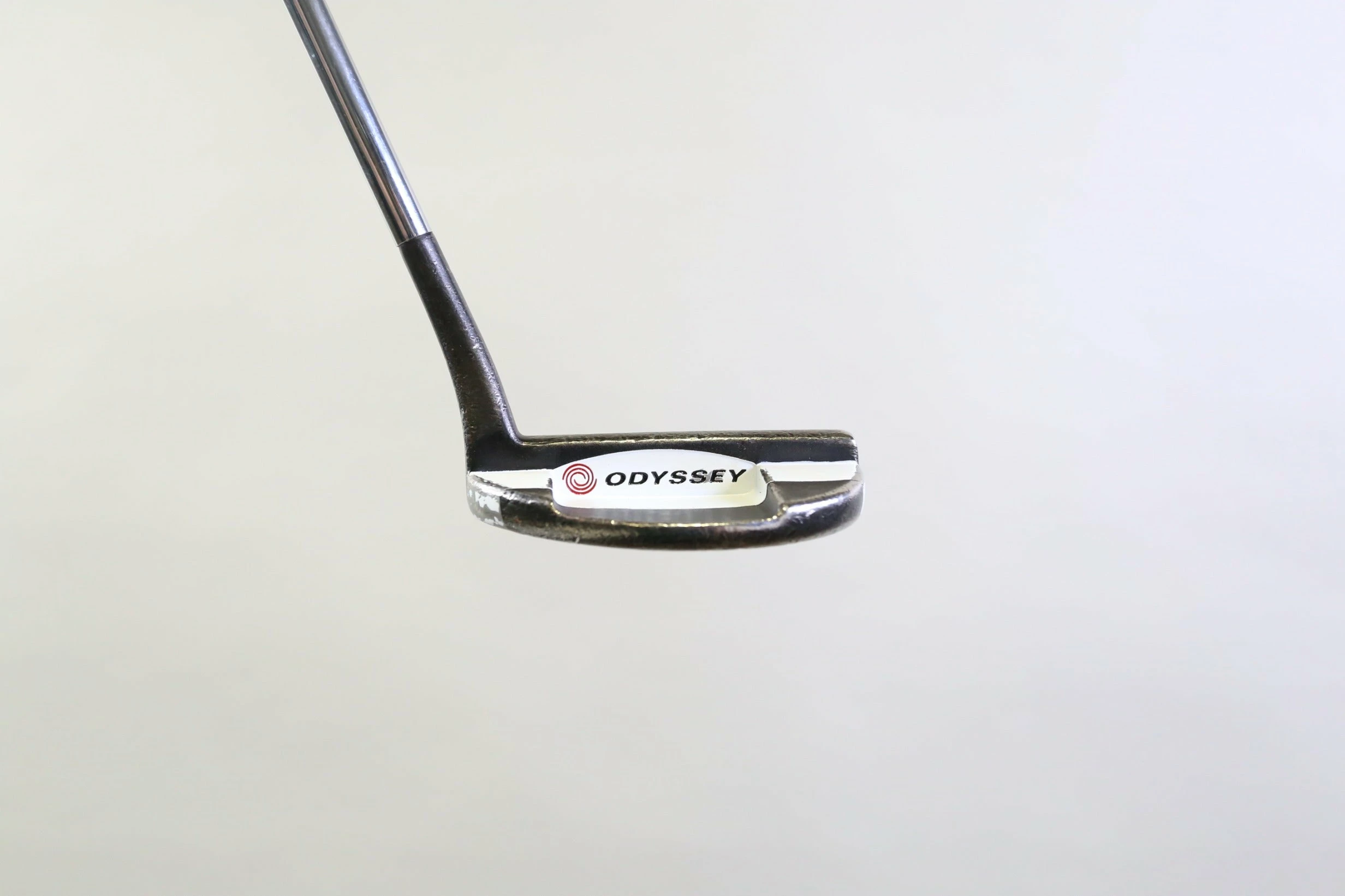 Odyssey Versa #9 Black Putter RH 34 In Steel Shaft Tour SNSR Grip Mid-mallet 5 Odyssey Versa #9 Black Putter RH 34 In Steel Shaft Tour SNSR Grip Mid-mallet - Image 5